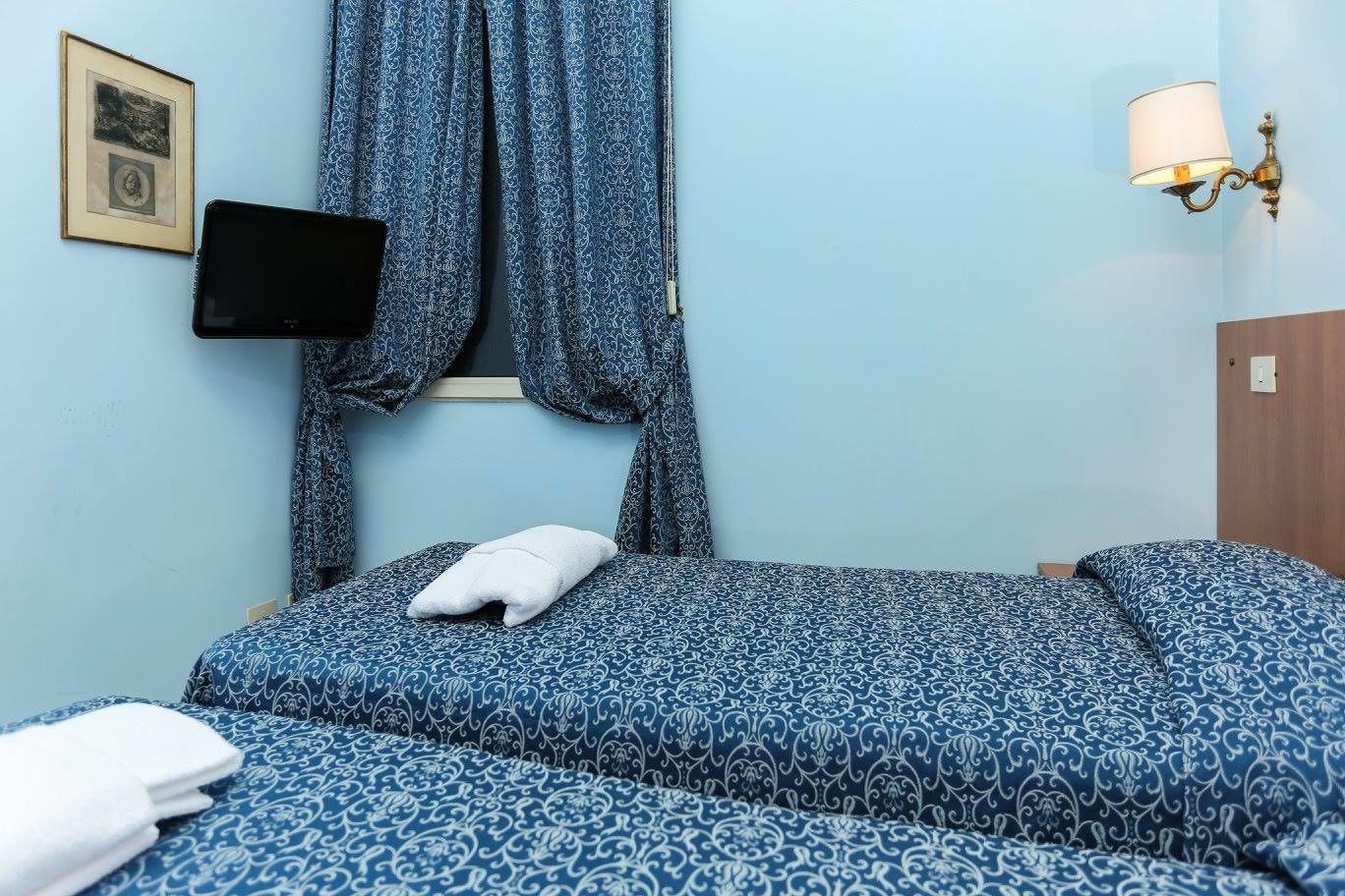Lodi Apartahotel 3*
