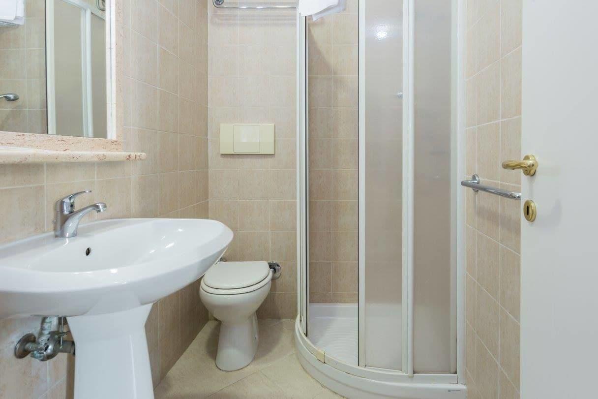 Lodi Apartahotel 3*