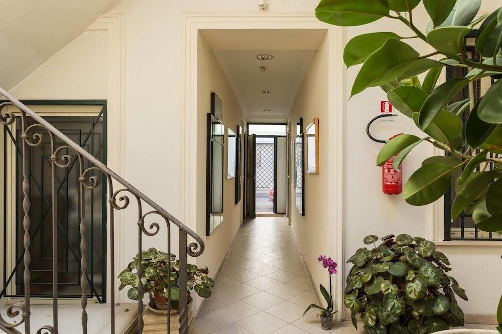 Lodi Apartahotel Roma